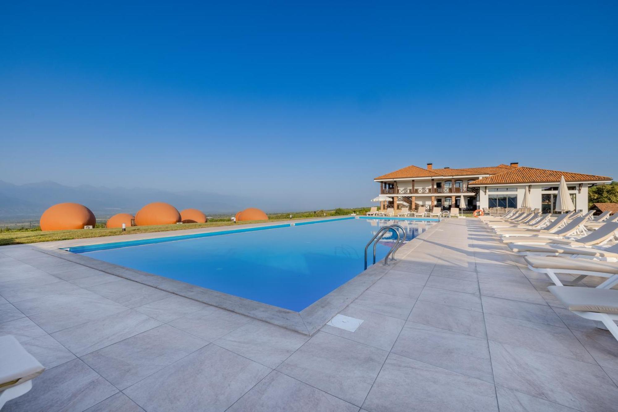 Hotel Qvevrebi Telavi Buitenkant foto